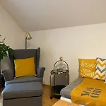 Mountainview Scheurer Apartman *